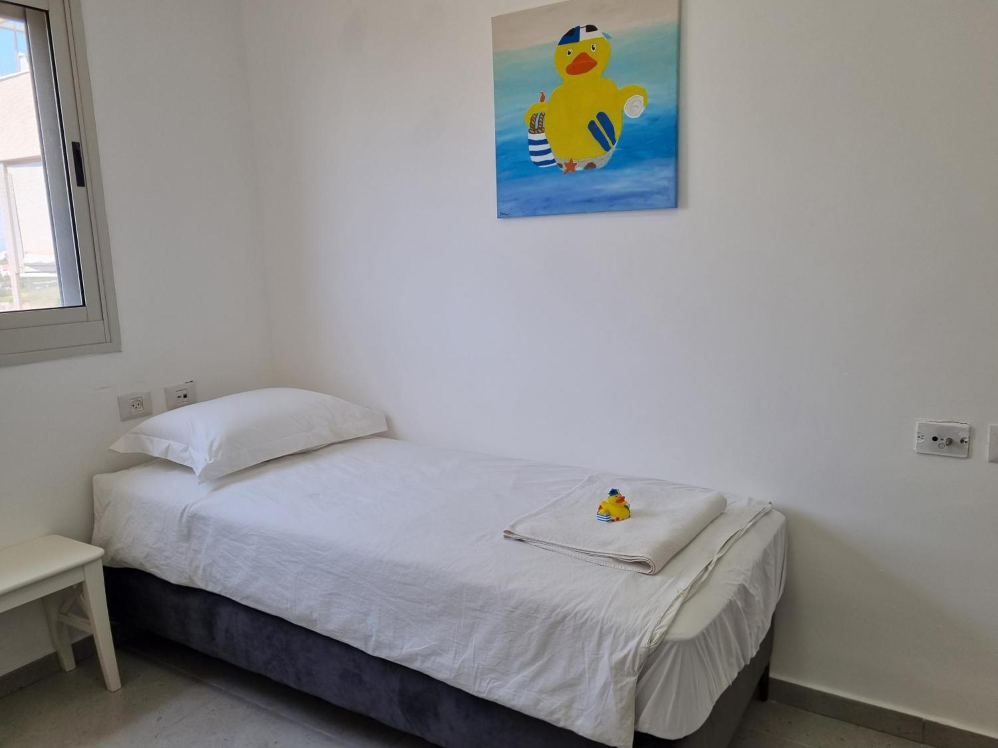 Ducks On The Beach Акко Экстерьер фото